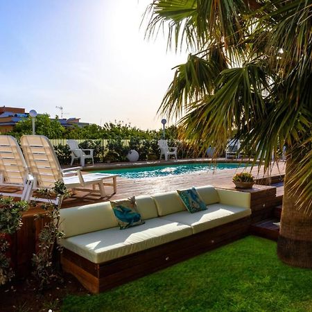 Oasi Siciliana Apartment แตร์ราซีนี ภายนอก รูปภาพ