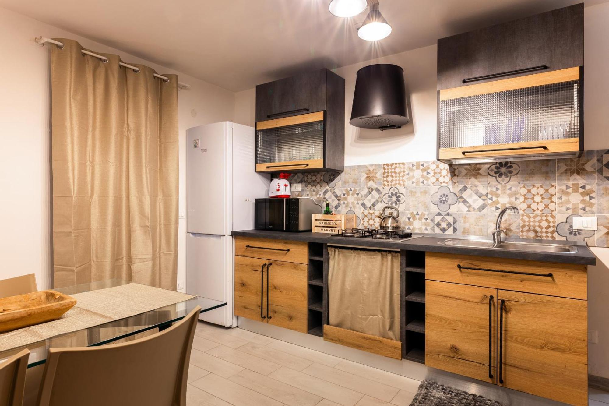 Oasi Siciliana Apartment แตร์ราซีนี ภายนอก รูปภาพ