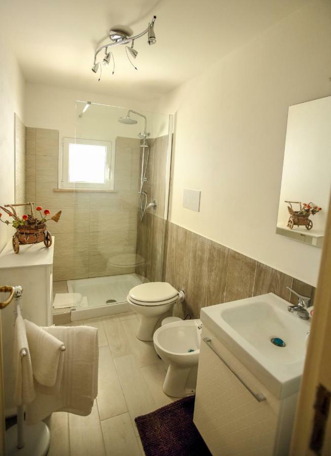 Oasi Siciliana Apartment แตร์ราซีนี ภายนอก รูปภาพ